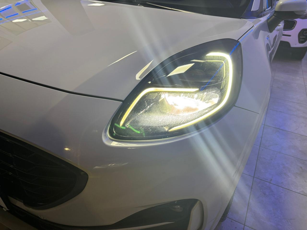 Ford Puma 1.0 EcoBoost Hybrid 155 CV S&S ST-Line X