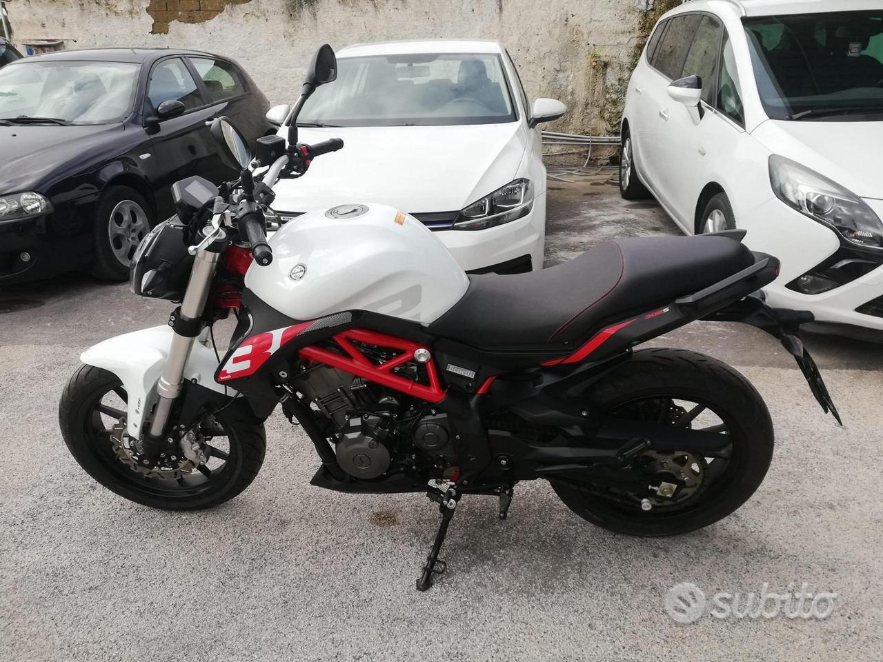 benelli 302 S 2020 pari al nuovo 2900km