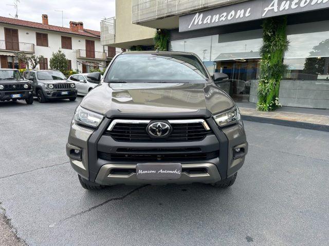 TOYOTA Hilux 2.4 D A/T 4WD Double Cab Invincible PREZZO FINITO