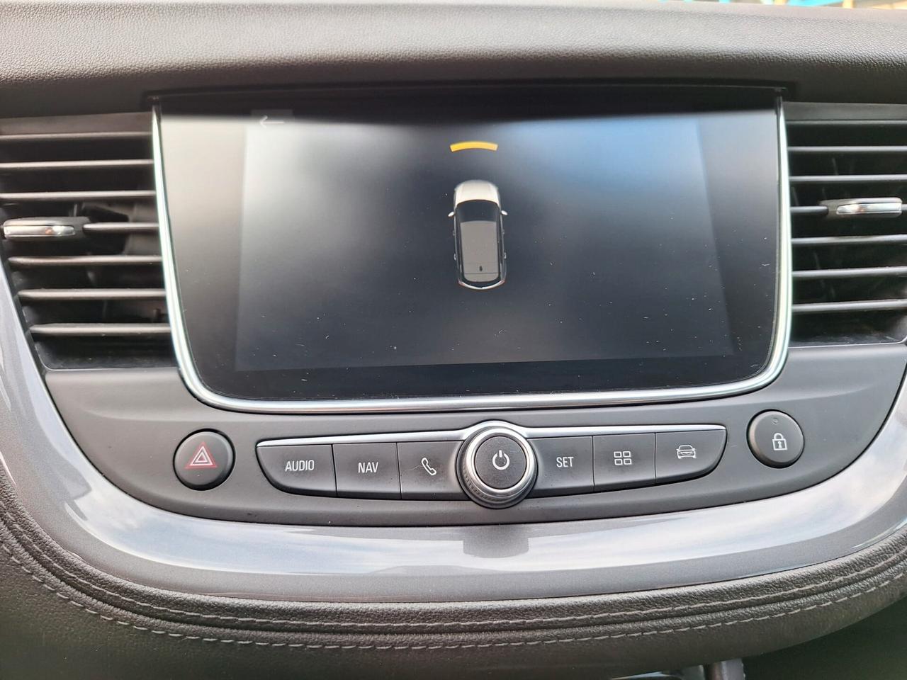 Opel Grandland X 1.5 diesel Ecotec Business X NEOPATENTATI IVA ESPOSTA