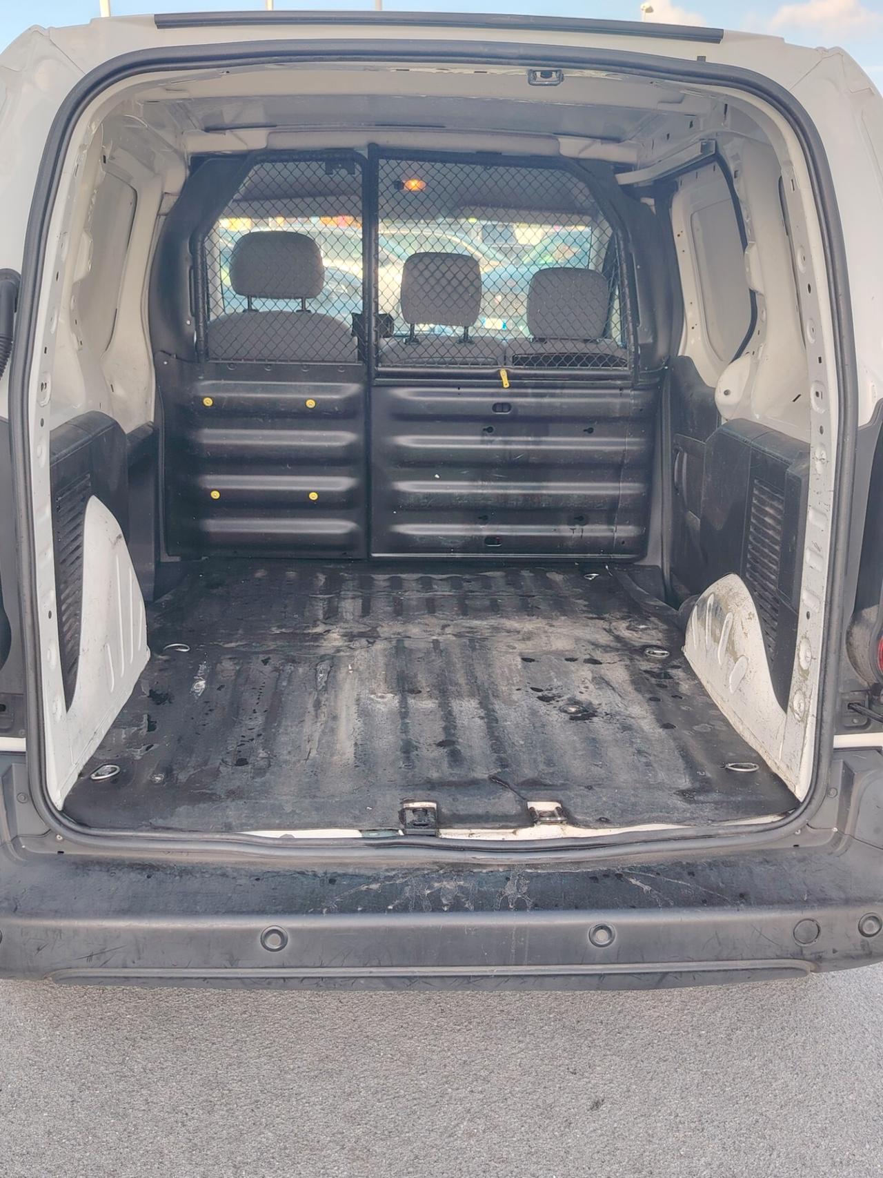 Peugeot Partner 1.6 HDI 90 CV N1 AUTOCARRO 3 POSTI