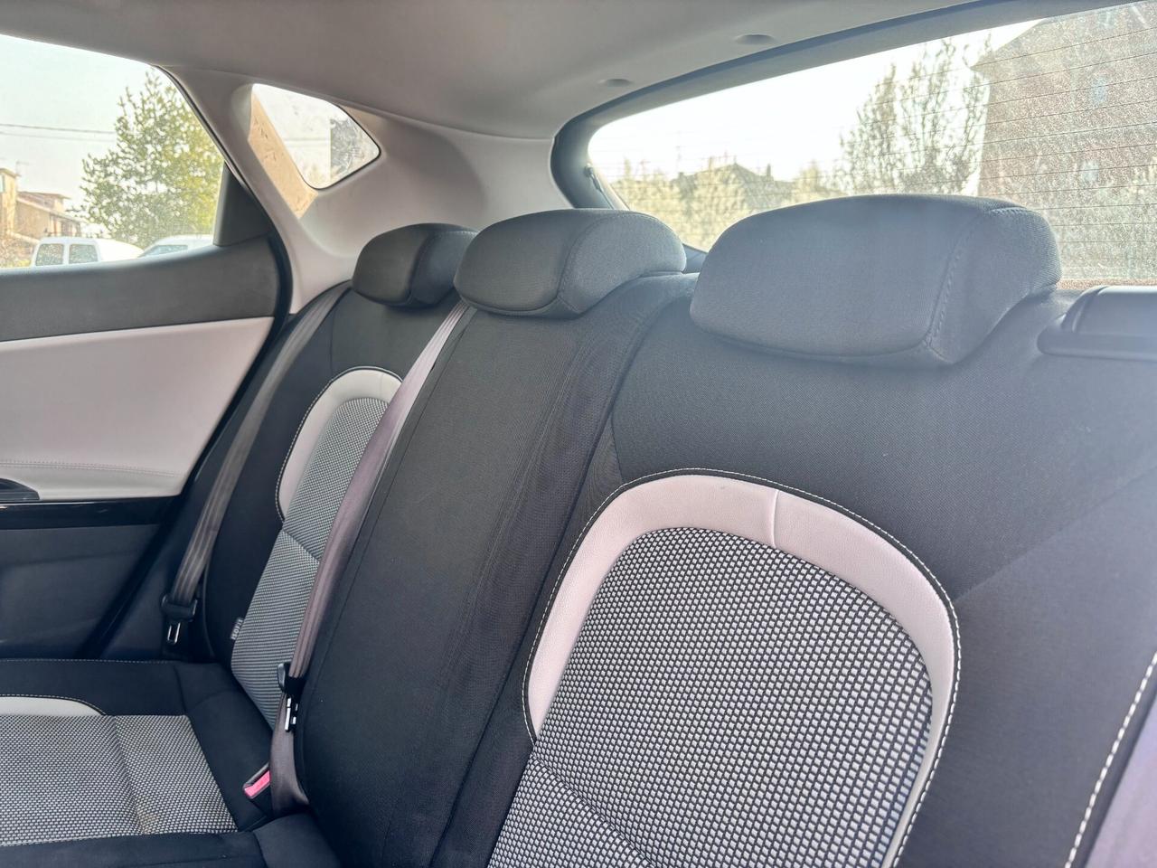 Kia Ceed cee'd 1.4 ECO GPL 5 porte Cool GPL 2036