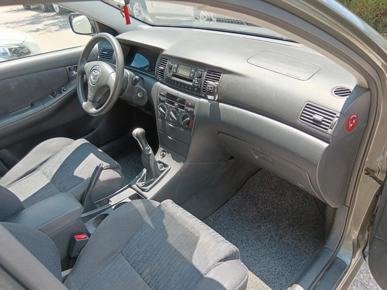 Toyota Corolla 1.4 VVT-I 97CV NUOVISSIMA