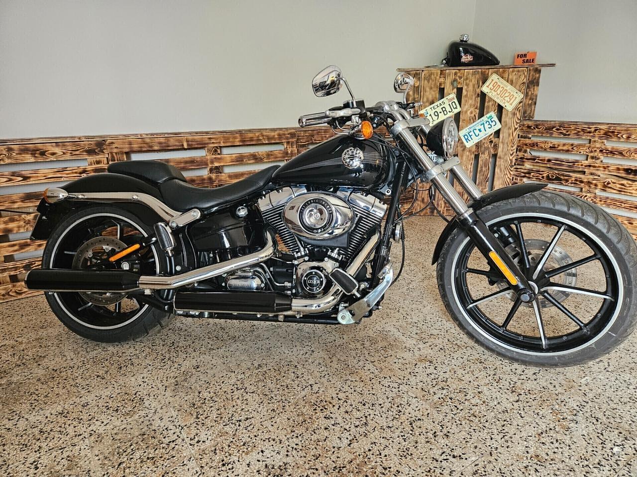 Harley-davidson Breakout C.V.O.