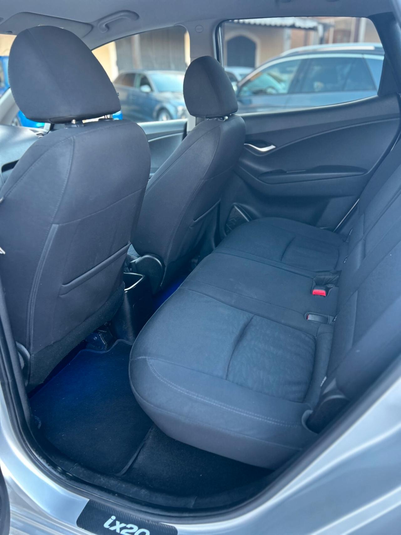 Hyundai iX20 1.4 CRDI 90 CV Style - 2013