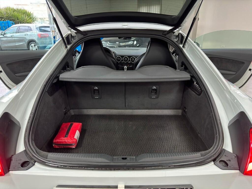 Audi TTS Coupe 2.0 TFSI 310CV quattro S tronic
