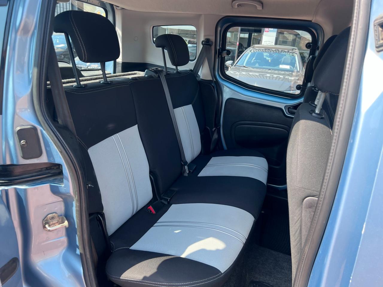 Fiat Qubo 1.3 MJT 75 CV Trekking