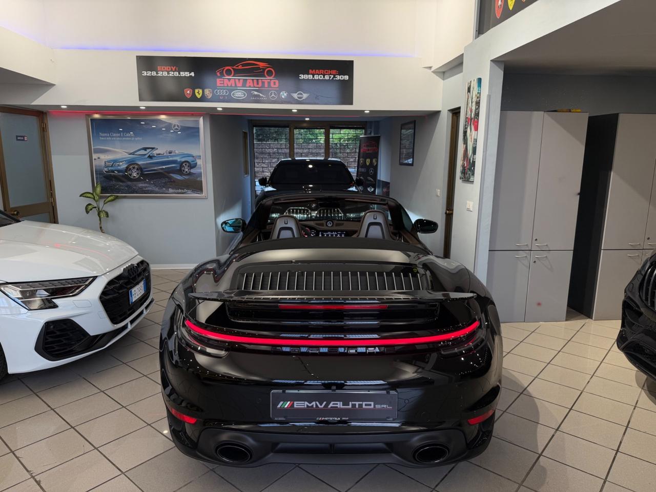Porsche 911 Turbo S Cabriolet ufficiale italiana iva esposta