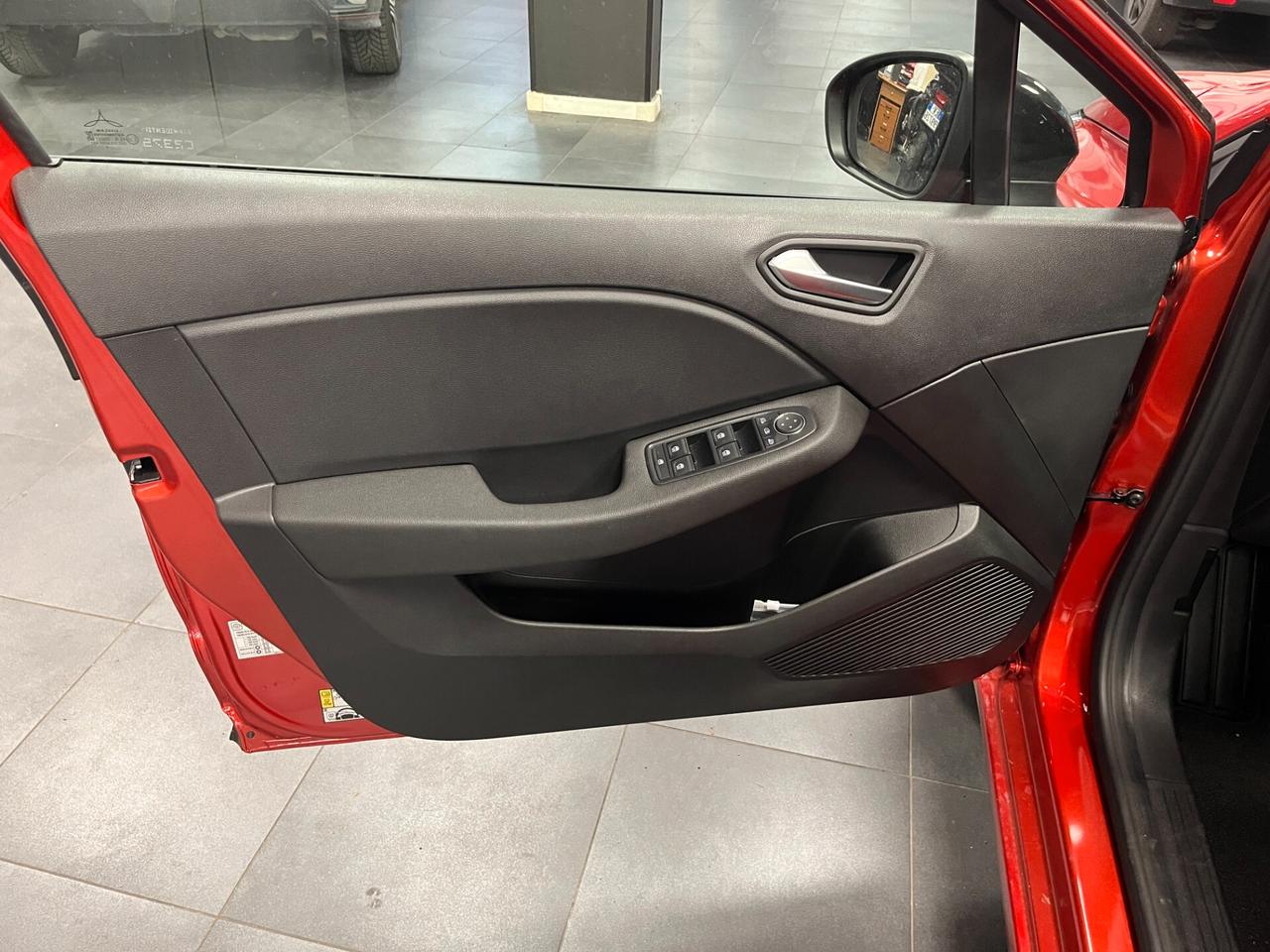 Mitsubishi Colt 1.0L turbo 90 CV Invite