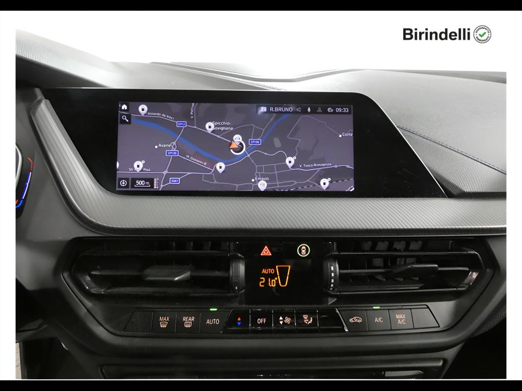 BMW Serie 1 (F40) - 118d 5p. Msport