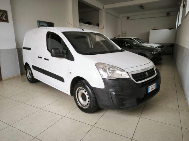 PEUGEOT Partner 100 cv 3 posti Furgone Premium