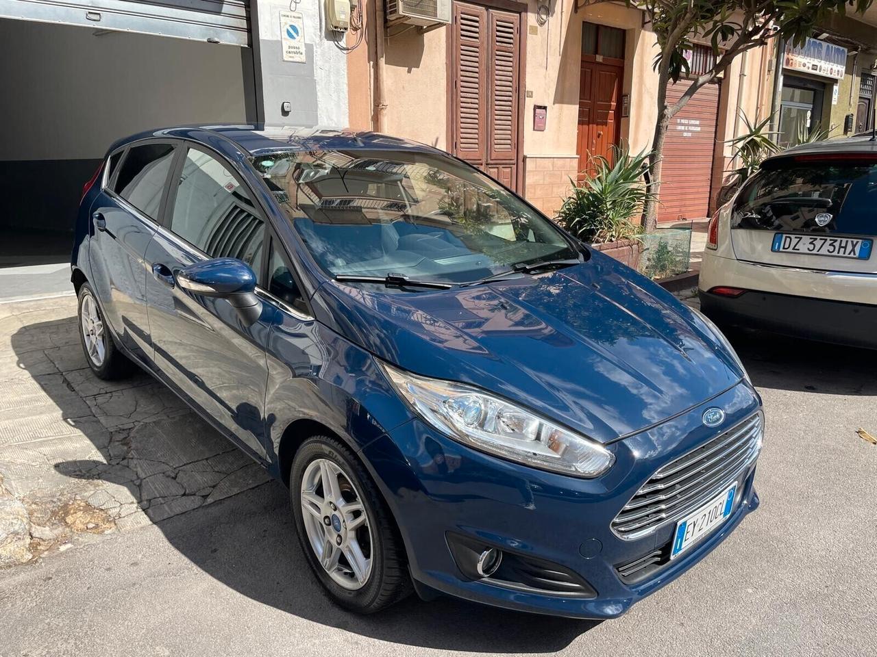 Ford Fiesta 1.4 5p. Bz.- GPL Titanium