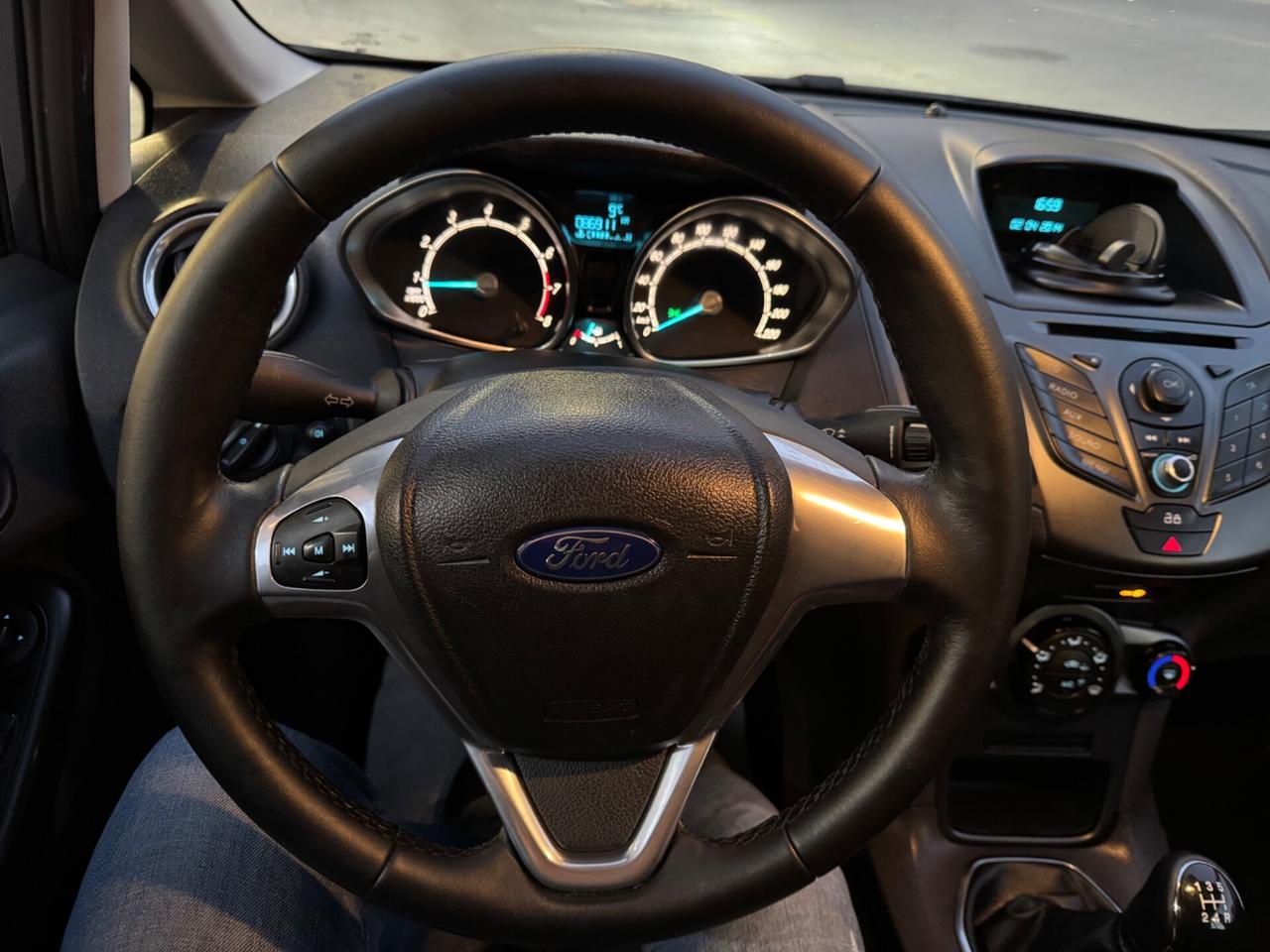 FORD FIESTA 1.0 NEOPATENTATI KM 86 MILA !!