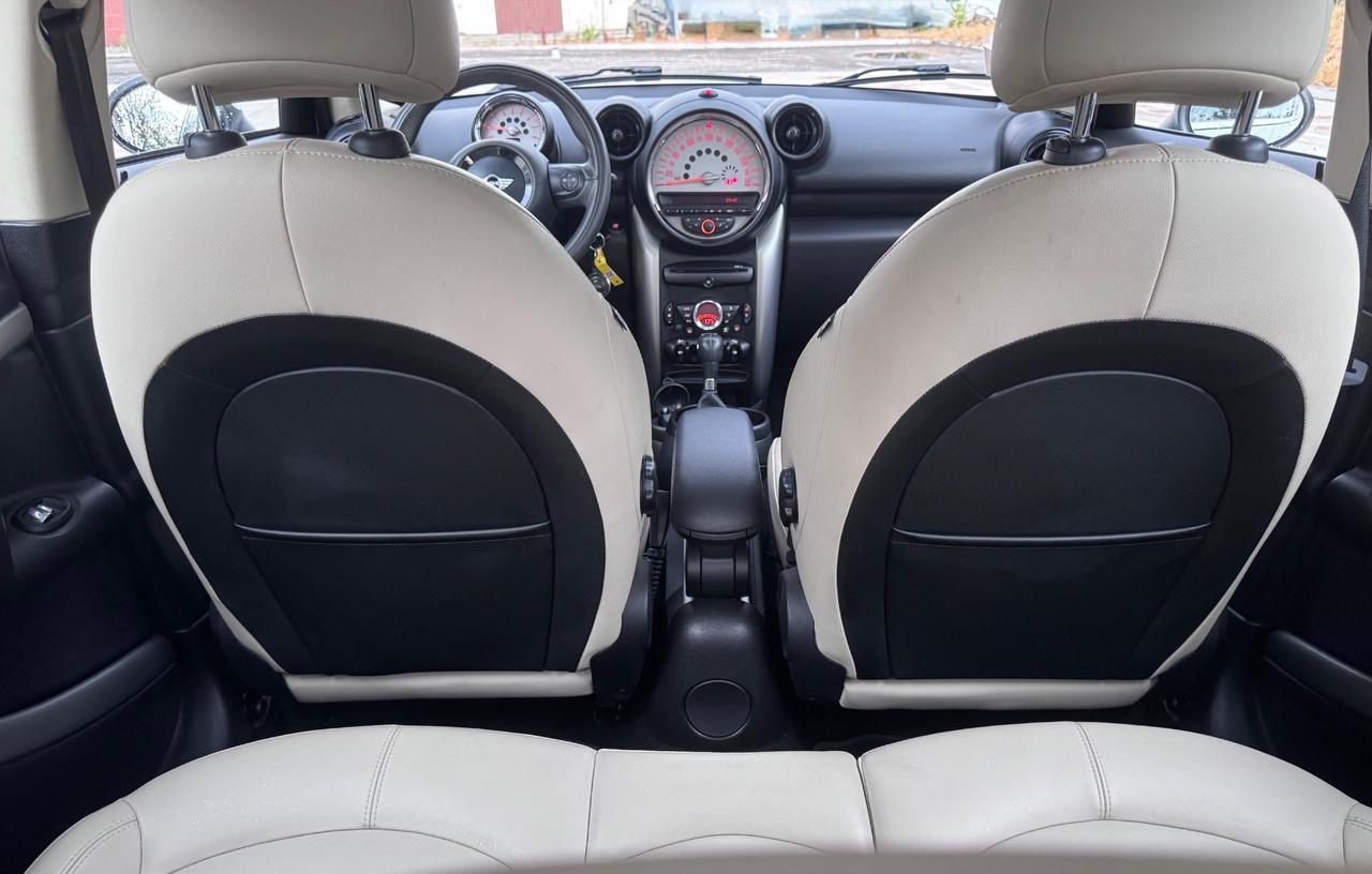 Mini Cooper Countryman benzina cambio automatico con doppio tetto !!!!