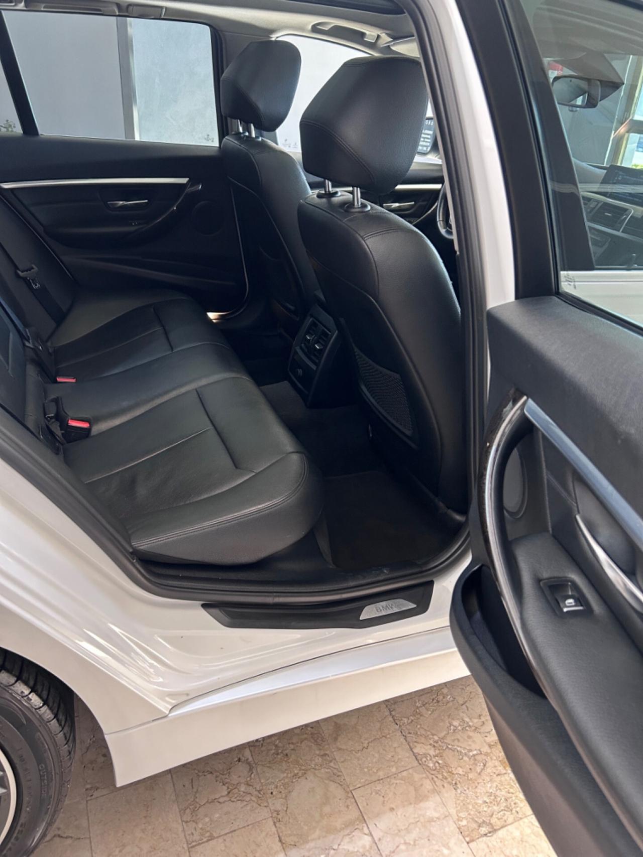 Bmw 320 320d Touring Luxury
