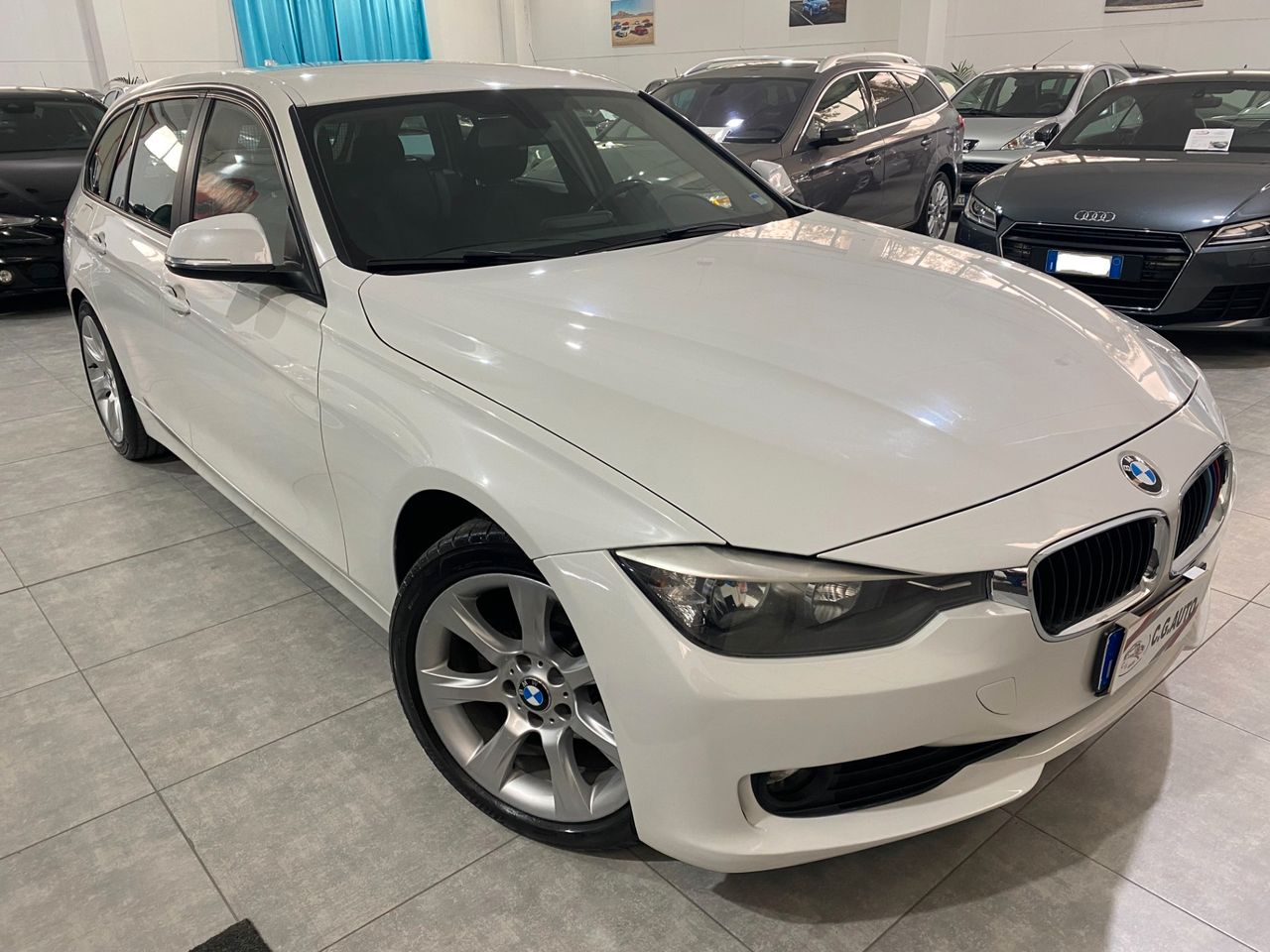 Bmw 320d 2.0 184 Cv - Touring Modern - 2013