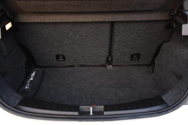 LANCIA Ypsilon 1.0 FireFly 5 p. S&S Hybrid Gold **5 POSTI**