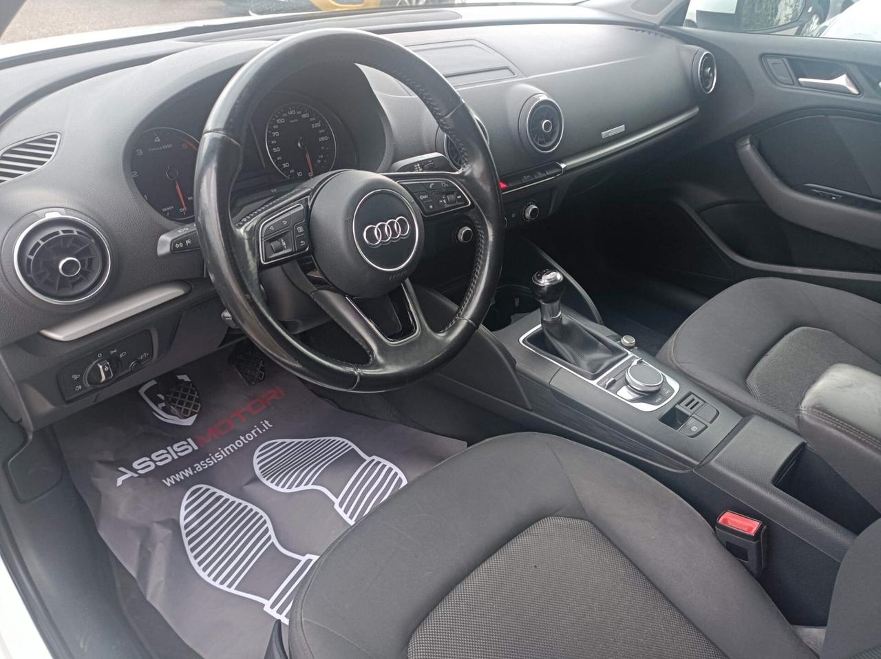 Audi A3 SPB 1.6 TDI Business