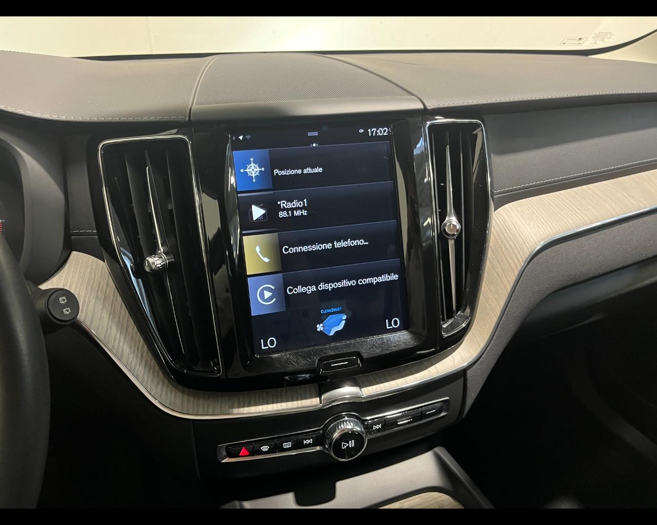 VOLVO XC60 II 2018 - XC60 2.0 b4 Inscription awd auto my20