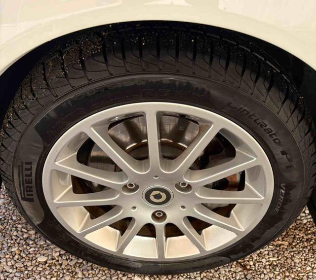 SMART ForTwo 1000 52 kW coupé passion