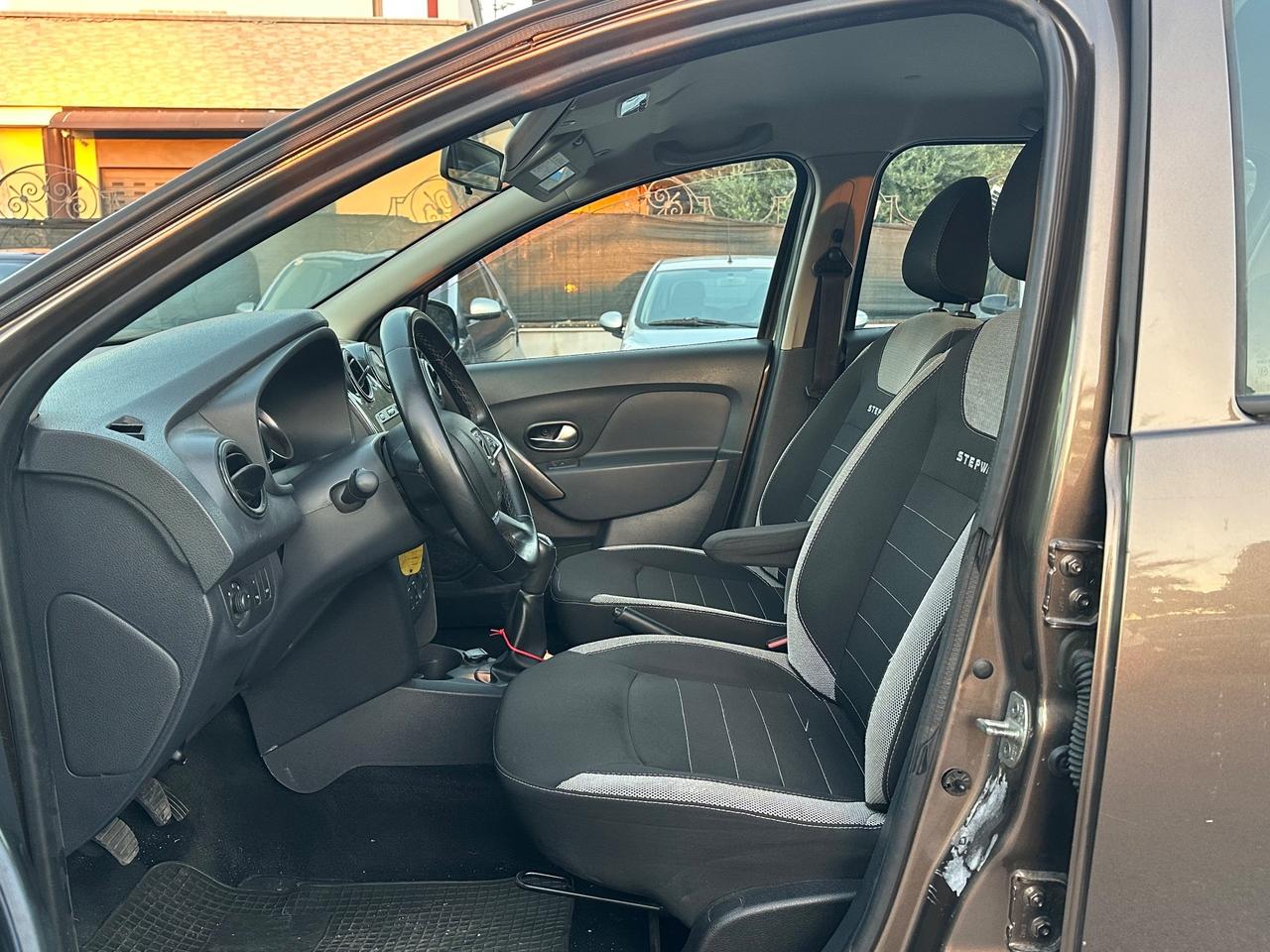 Dacia Sandero Stepway 0.9 TCe 90 CV Techroad