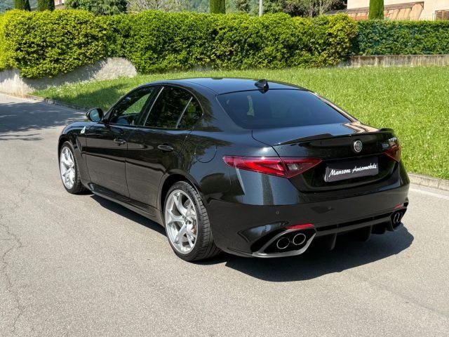 ALFA ROMEO Giulia 2.9 V6 Bi-Turbo AT8 Quadrifoglio