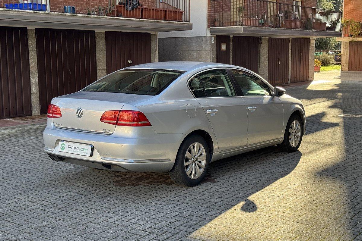 VOLKSWAGEN Passat 2.0 TDI Comfortline BlueM. Tech.