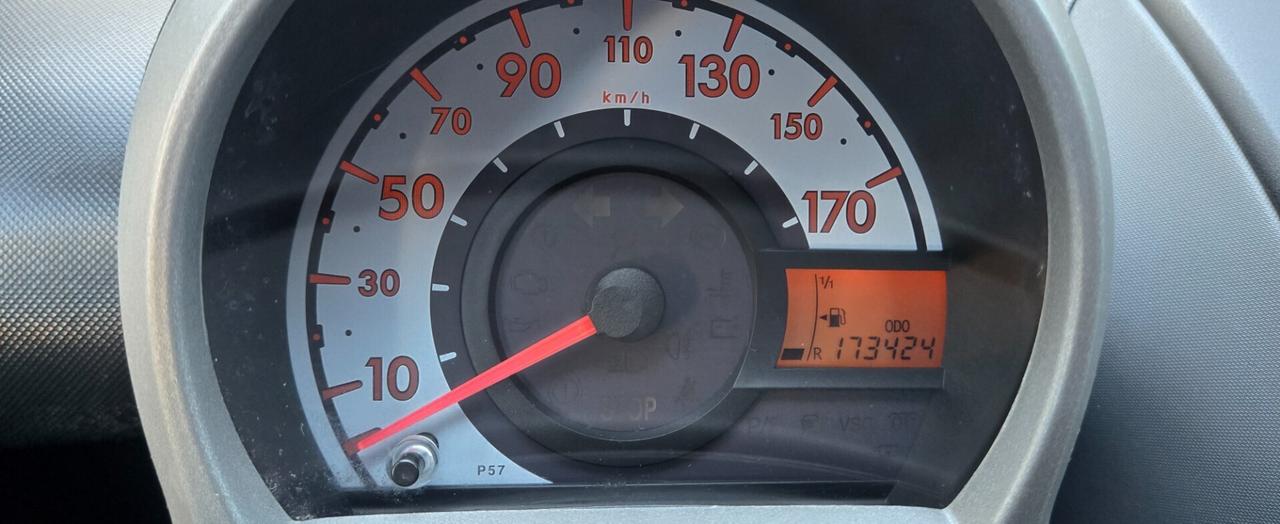 Toyota Aygo 1.0 12V VVT-i 3 porte Sol