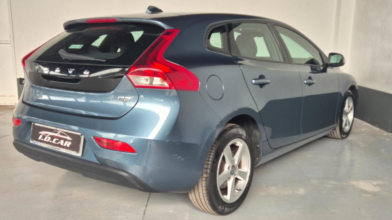 Volvo V40 D2 1.6 Kinetic