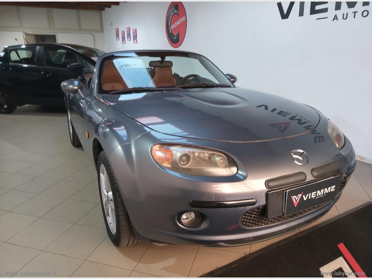MAZDA MX-5 Roadster 1.8L Fire