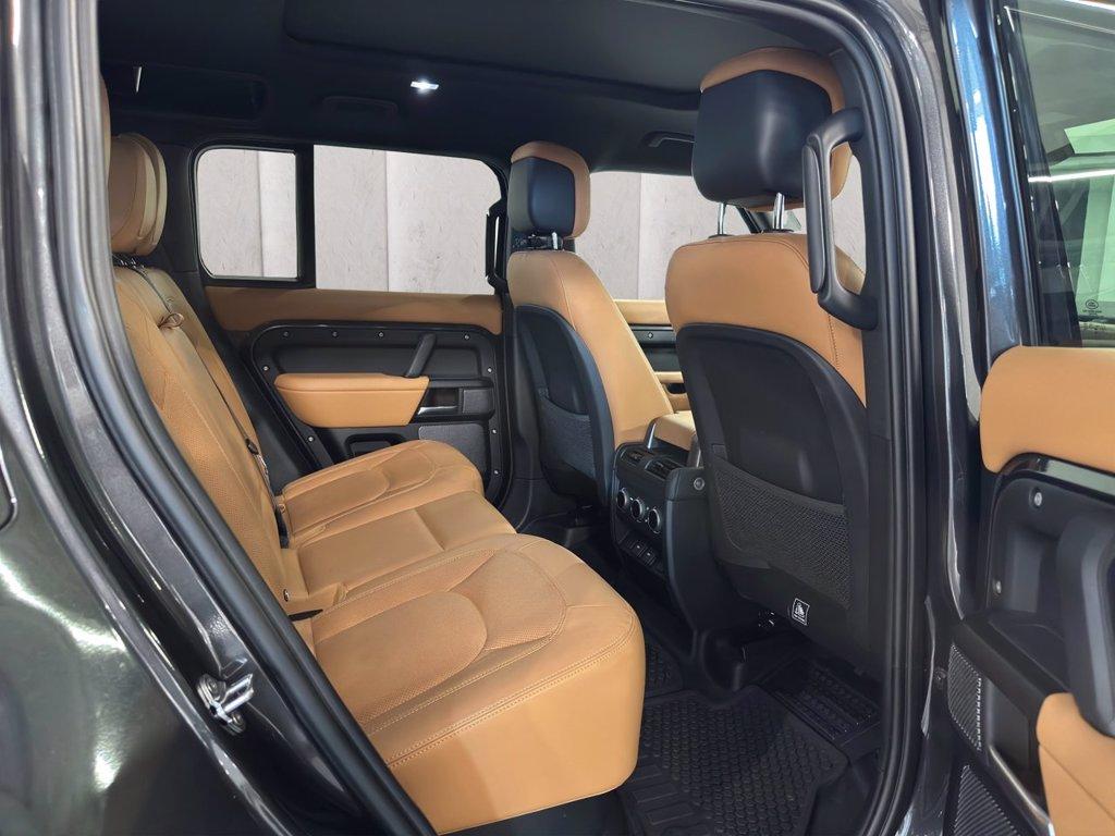 LAND ROVER Defender (2019) LAND ROVER 110 5.0 V8 525 CV AWD Auto del 2023
