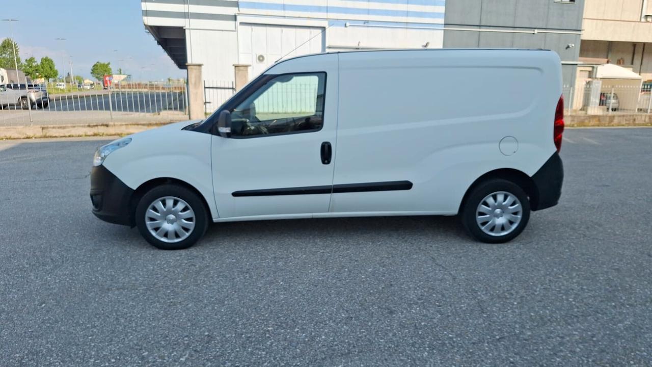 Opel Combo 1.4i 95CV PC-TN Van (750kg) E6