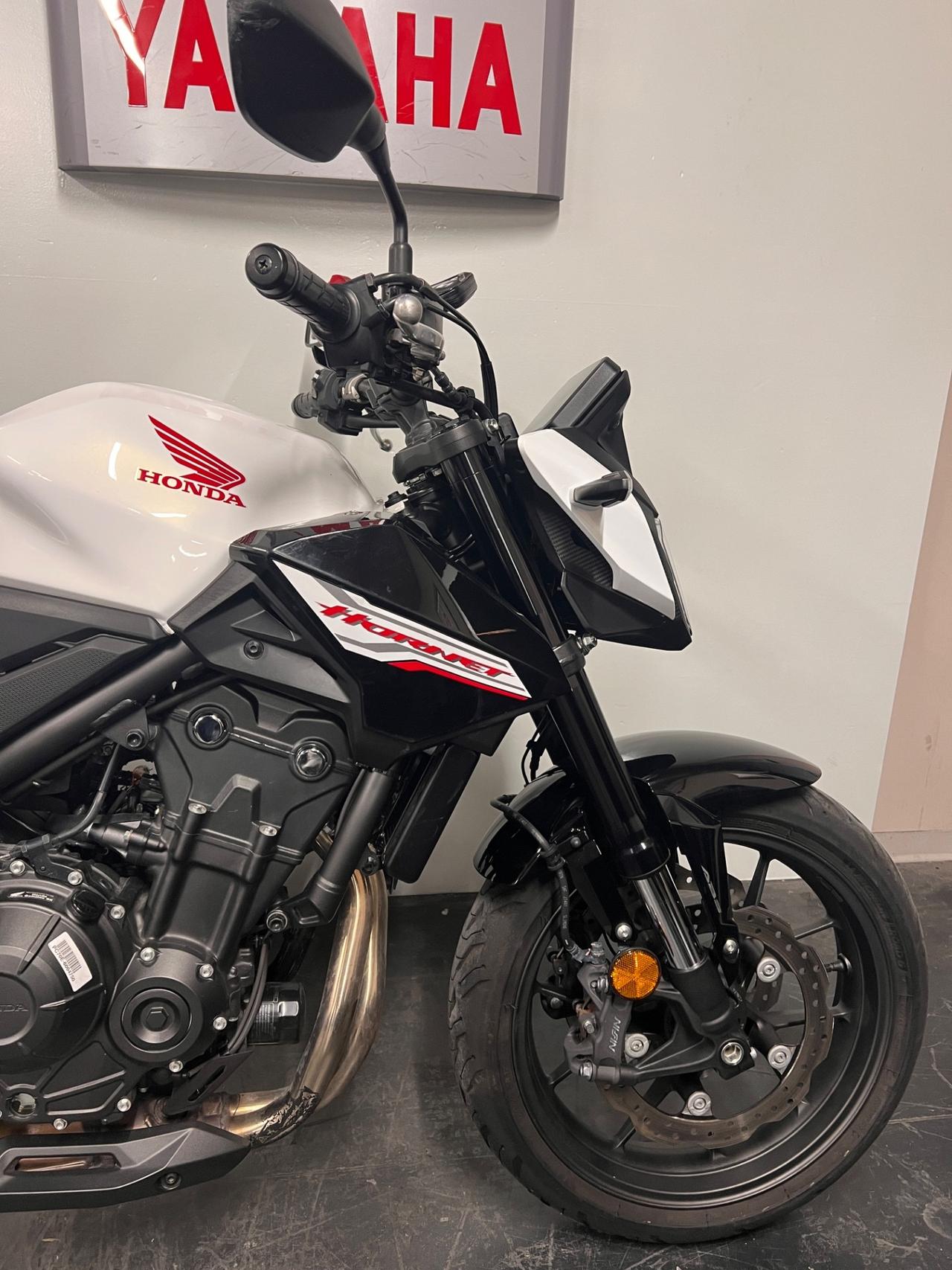 Honda Hornet 500