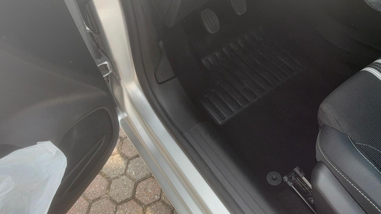 Opel Corsa 1.2 100 CV GS