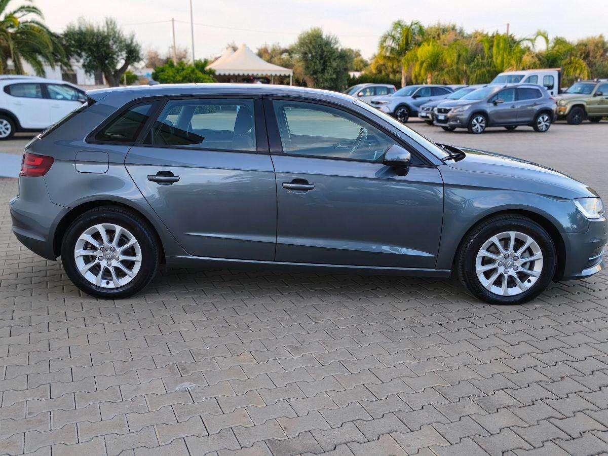 Audi A3 Sportback SPB 1.6 TDI Ambition Cinghia Eseguita