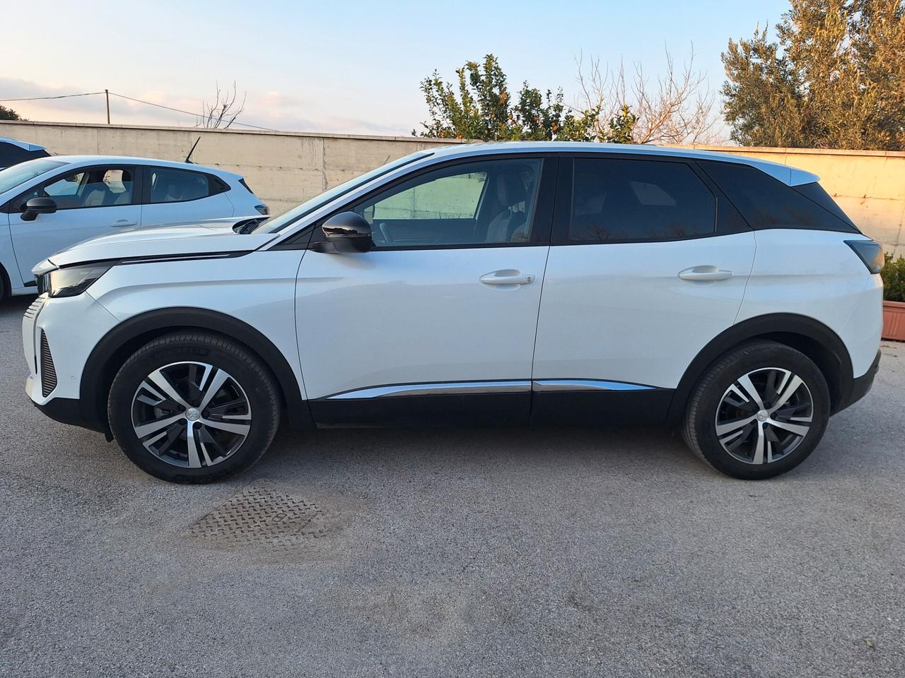 Peugeot 3008 BlueHDi 130 S&S EAT8 Allure Pack Nav Retrocam 09/2023