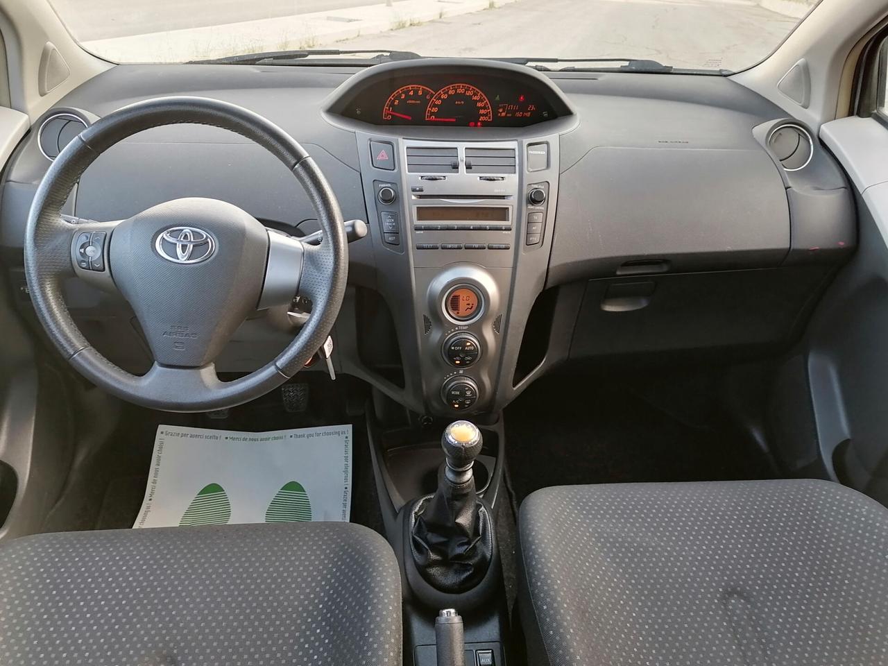 Toyota Yaris 1.4 D-4D DPF 5 porte 2011