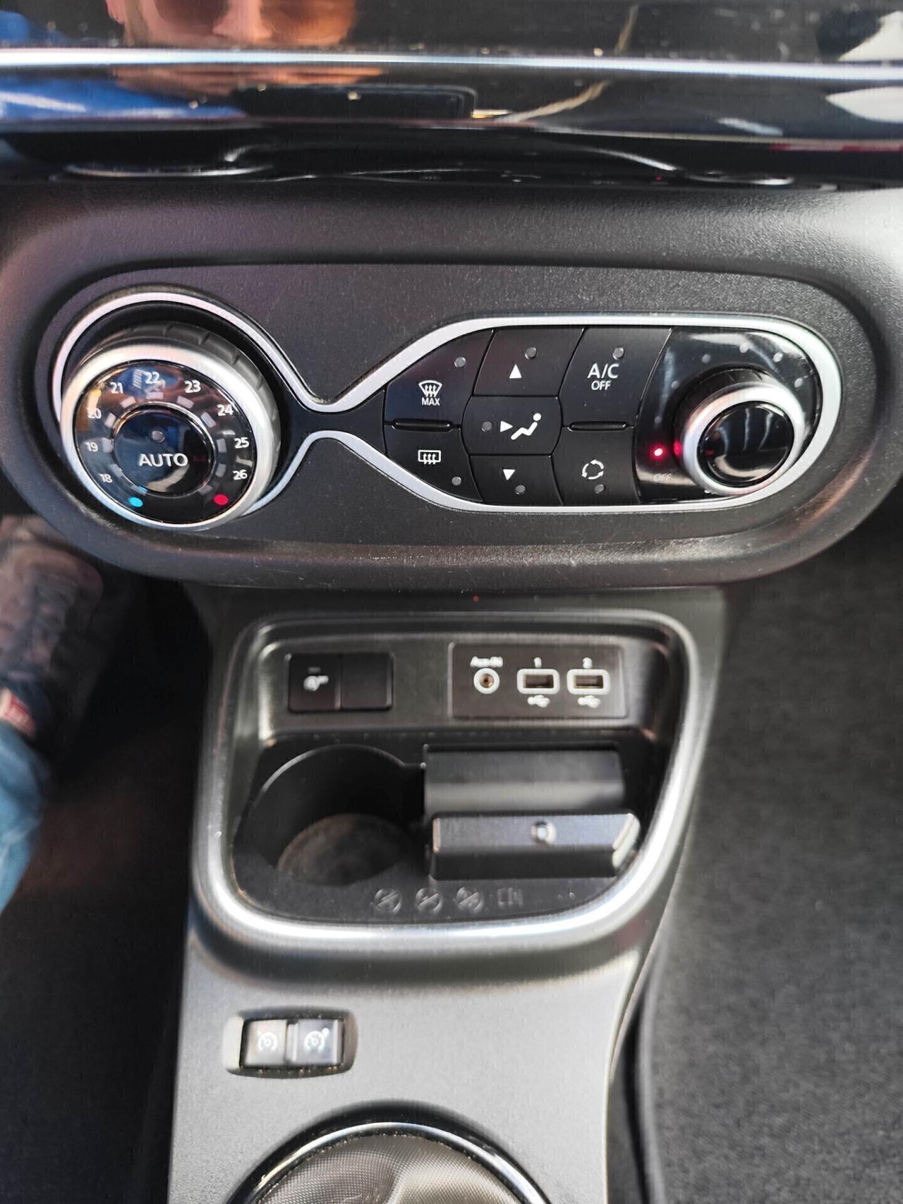 Renault Twingo SCe 65 CV Urban Night