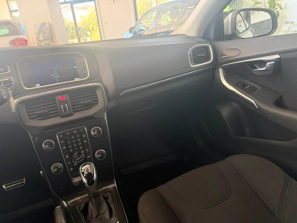 Volvo V40 D2 Business 2.0 D Cambio Automatico