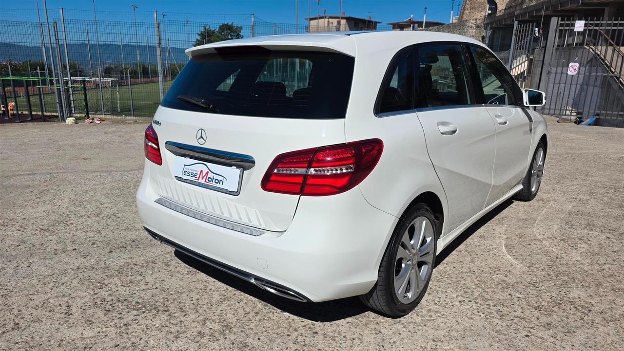 Mercedes-benz B 180 d Premium