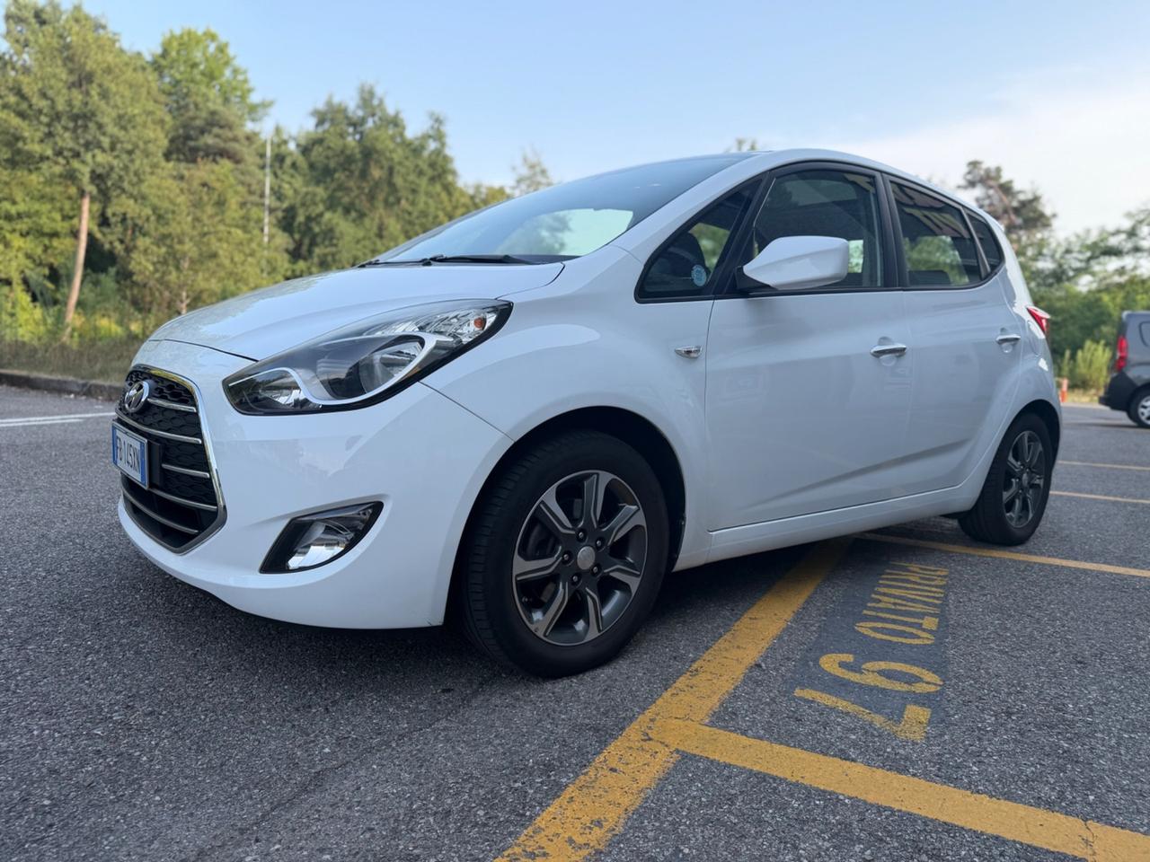 Hyundai iX20 1.4 90 CV *Neopatentati/Tetto