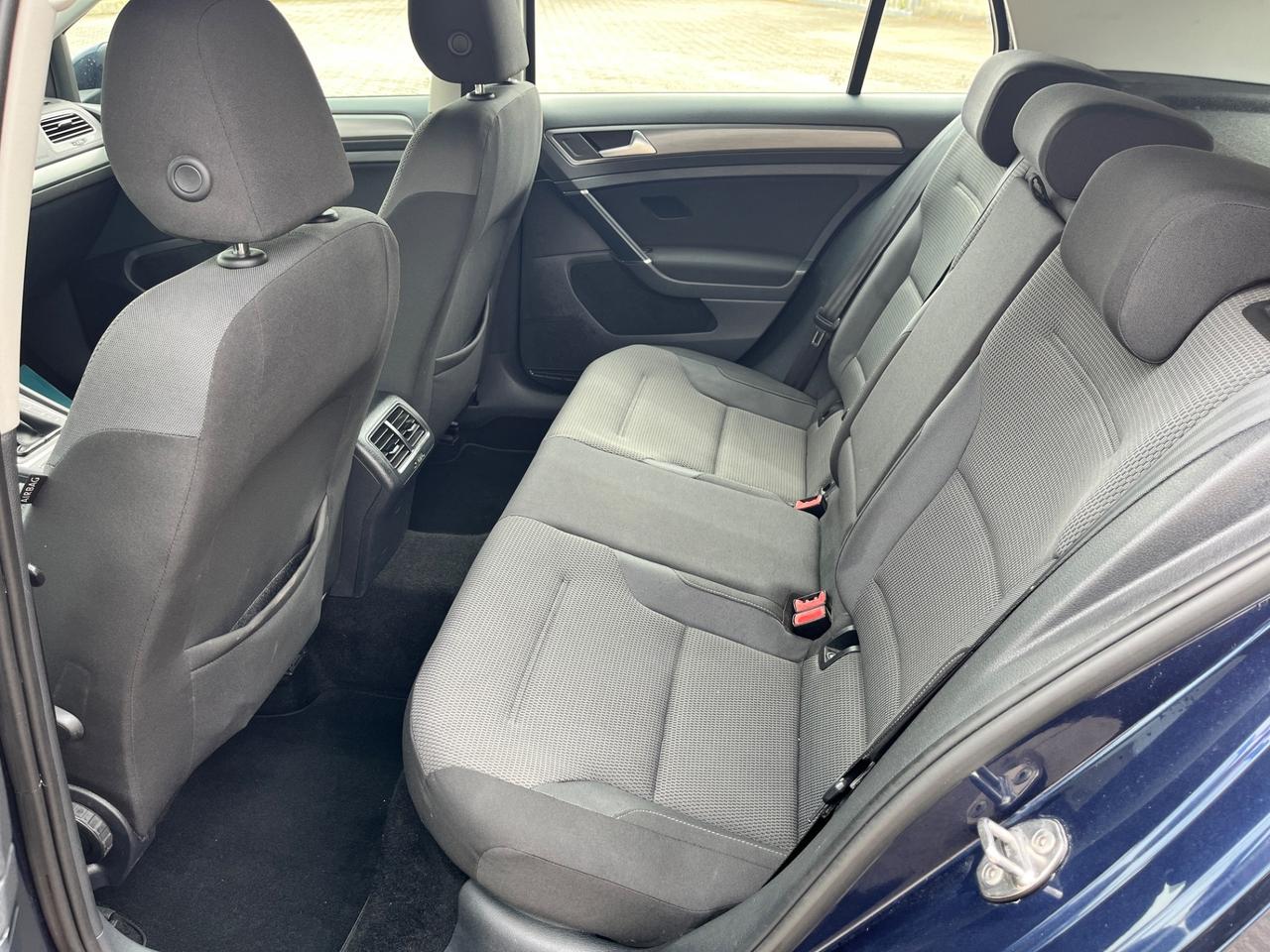Volkswagen Golf 7 1.6 TDI 5p. BlueMotion technology 2013