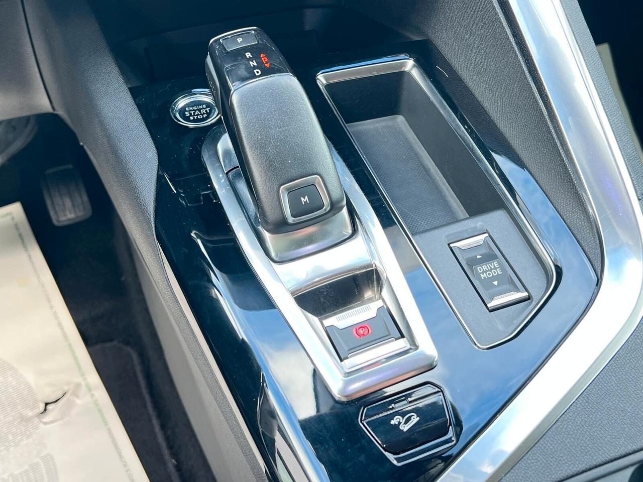 Peugeot 3008 HDi 130 EAT8 Allure Pack