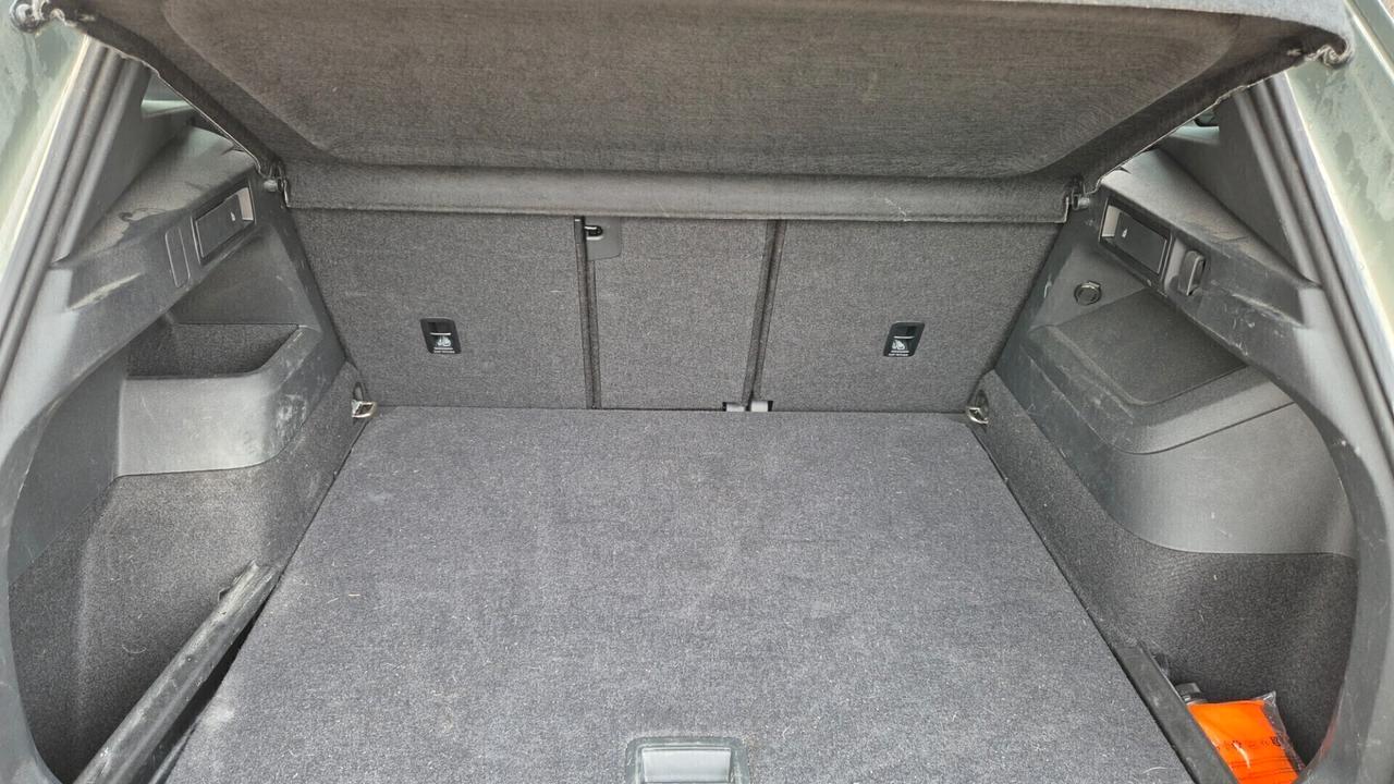 Volkswagen Tiguan 2.0 TDI 150 CV SCR DSG R-Line