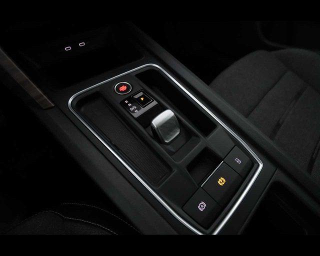 SEAT Leon Sportstourer 1.5 eTSI 150 CV DSG Xcellence