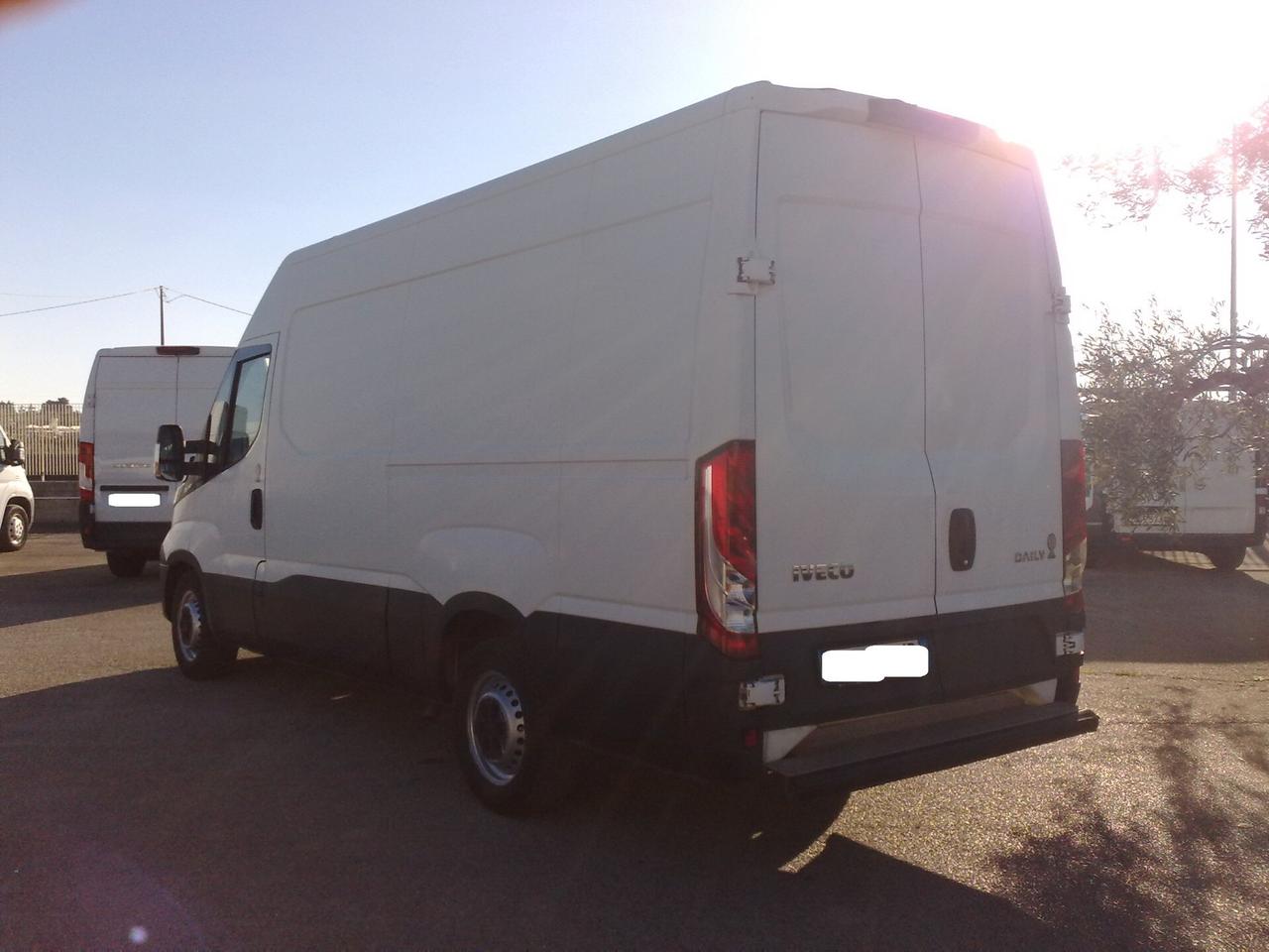 Iveco Daily 35s15 2.3hpt Furgone - 2015