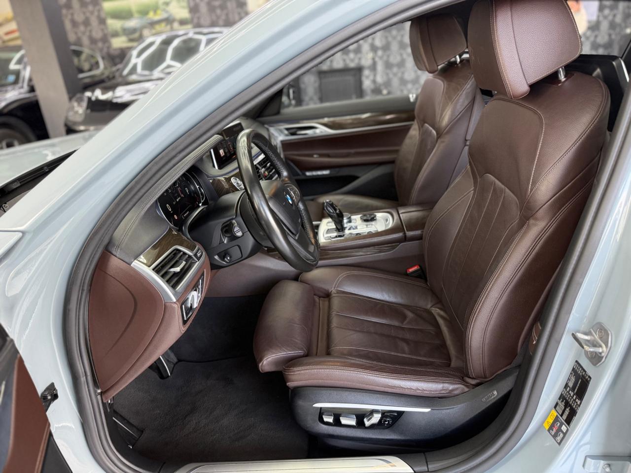 Bmw 740 740E LUXURY 326 CV FULL OPTIONAL