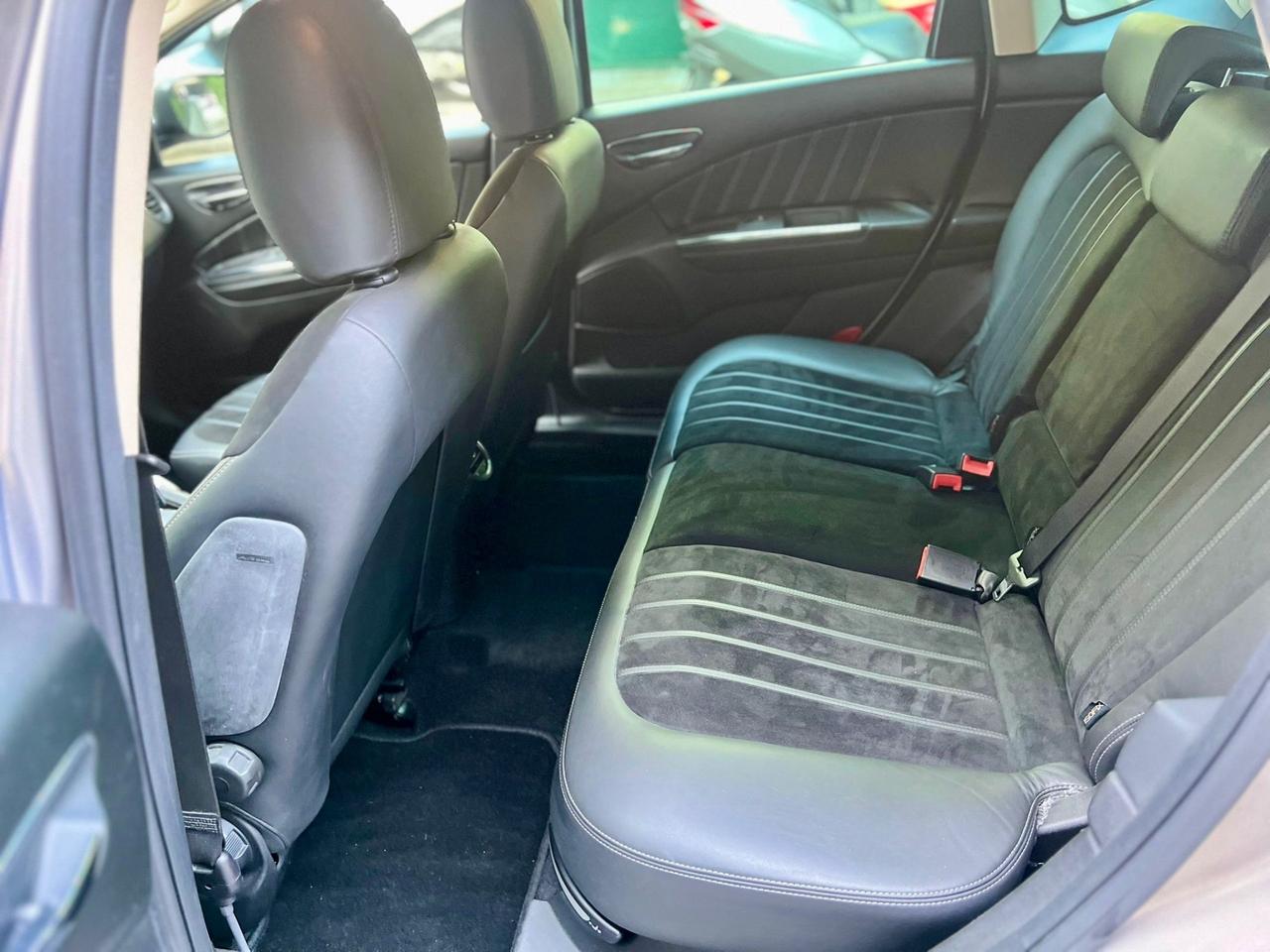 Lancia Delta 1.8 Di T-Jet Sportronic Platino GPL