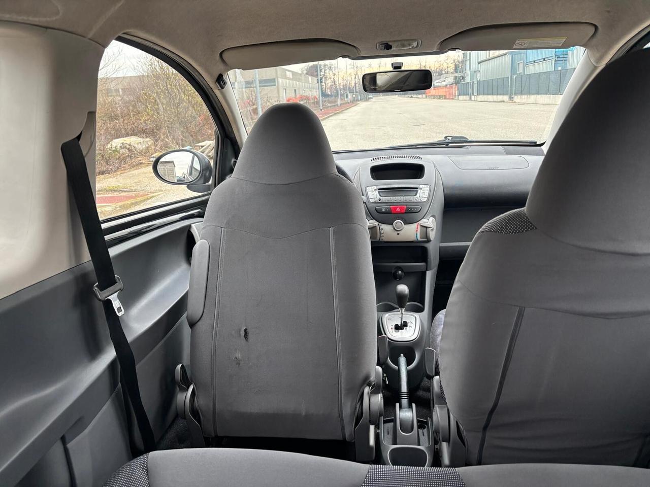 Peugeot 107 1.0 68CV 3p. Plaisir 2Tronic AUTOMATICA, NO CLIMA