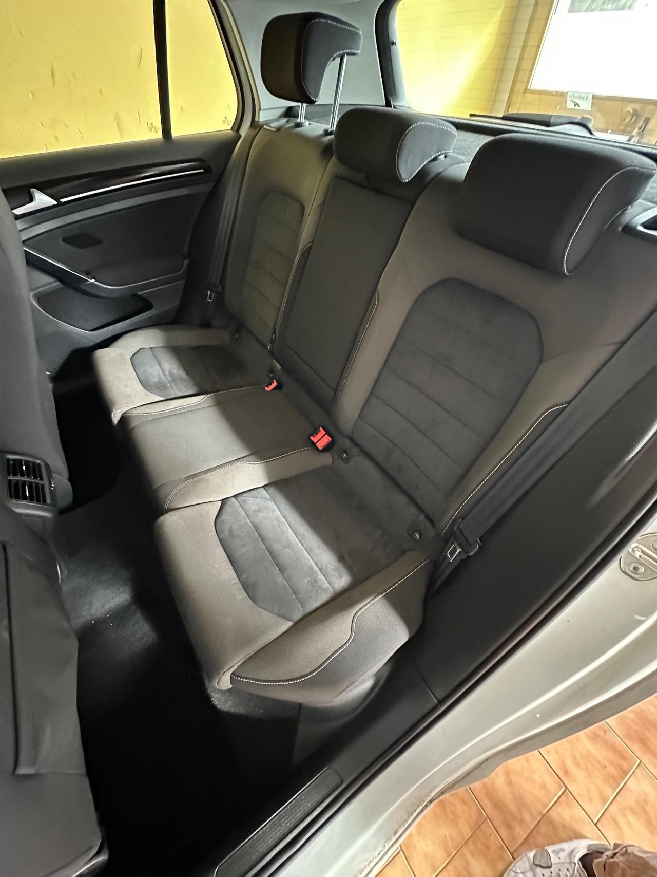 Volkswagen Golf 1.6 TDI DSG 5p. Highline cinghia fatta